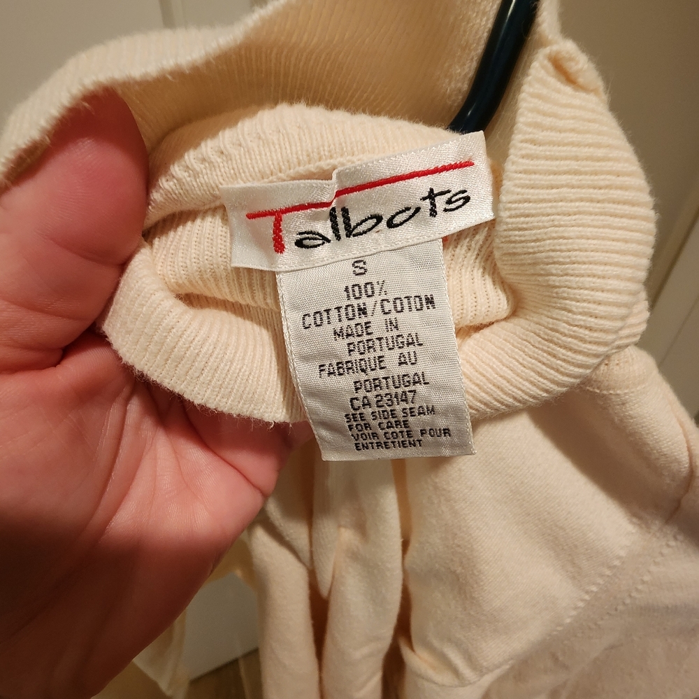Talbots Turtle Neck - Picture 3 of 4
